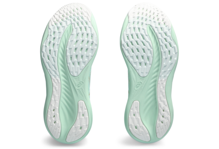 Asics Gel Nimbus 26 - 1012B601-300