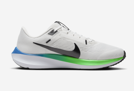 NIKE Pegasus 40 MEN&#039;S Road - DV3853-006 - Wit