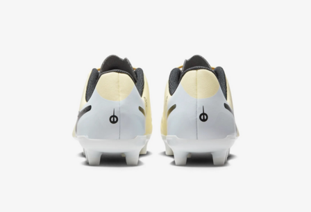 Nike Tiempo Legend 10 Club Jr FG/MG - DV4352-700 - Lemonade