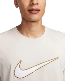 Nike Men&#039;s Swoosh T-shirt - Orewood Brn/White