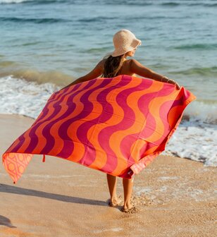Buvanha Reishanddoek Cura&ccedil;ao &ndash; Sneldrogend &amp; Compact