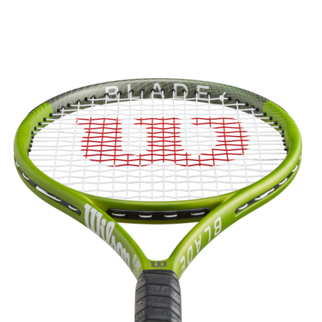 Wilson BLADE FEEL 103 Tennis Racket