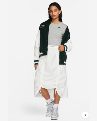 Nike Sportswear Club Essentials Heather Grey