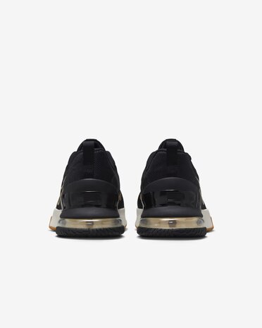 NIKE AIR MAX ALPHA TRAINER 6 - FQ1833-012 - Sneaker voor heren in Zwart-Goud